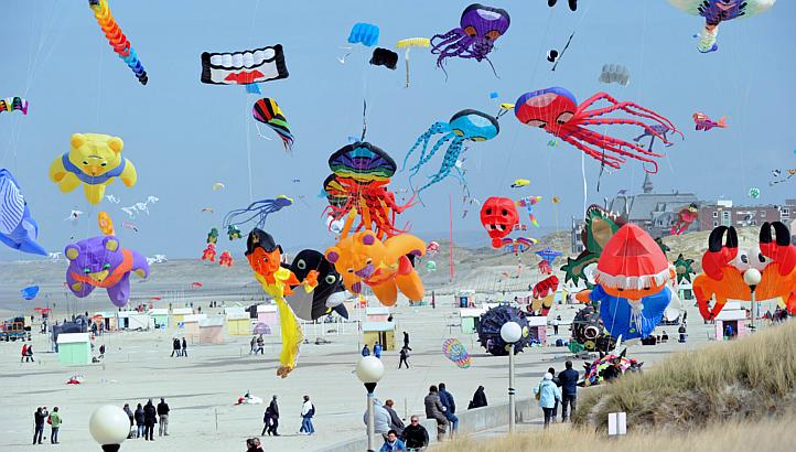 Những lễ hội cực thú vị ở Dubai có thể bạn chưa biết - Ảnh 1 Những lễ hội cực thú vị ở Dubai có thể bạn chưa biết - Ảnh 1