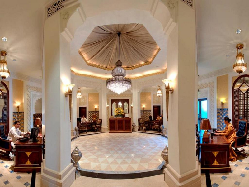 Top 3 Khu Nghỉ Dưỡng Sang Trọng Bậc Nhất Ở Dubai - Ảnh 2 Top 3 Khu Nghỉ Dưỡng Sang Trọng Bậc Nhất Ở Dubai - Ảnh 2