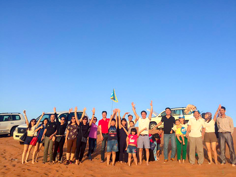MỘT SỐ HÌNH ẢNH ĐOÀN chương trình DUBAI ĐÃ ĐỒNG HÀNH CÙNG VIETSENSE TRAVEL - Ảnh 2 Khám Phá Sa Mạc SAFARI - Tết Nguyên Đán 2025