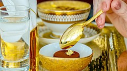 Xu Hướng Đồ Ăn Nào Cũng Thêm Vàng