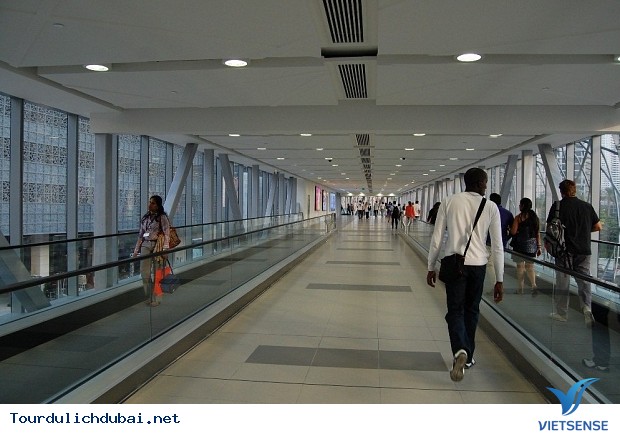 Ống đi bộ Dubai Metro Link - Ảnh 2 Ống đi bộ Dubai Metro Link - Ảnh 2