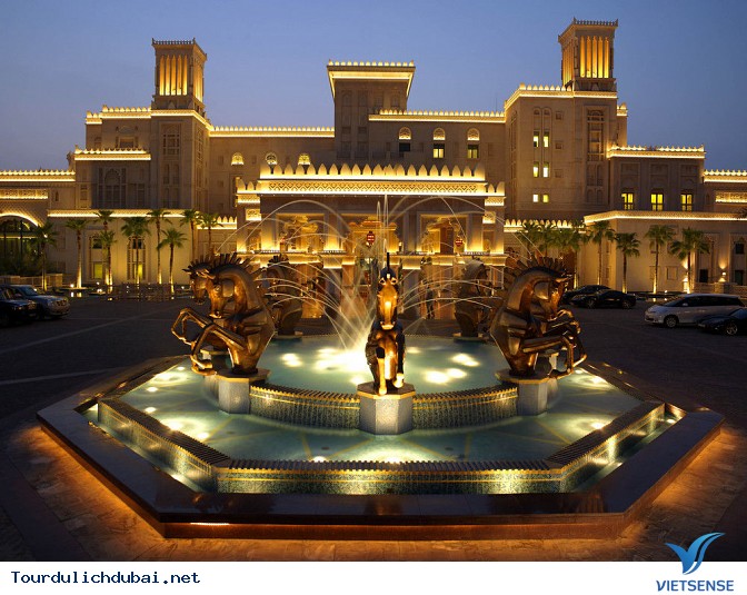 Đâu là những điểm ăn chơi, nghỉ dưỡng xa xỉ bậc nhất ở Dubai - Ảnh 6 Đâu là những điểm ăn chơi, nghỉ dưỡng xa xỉ bậc nhất ở Dubai - Ảnh 6