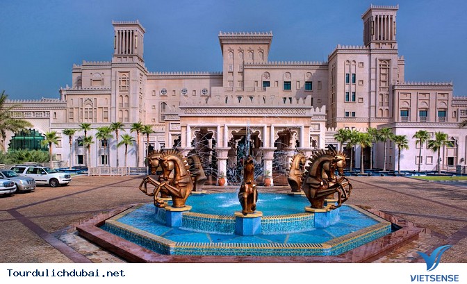 Đâu là những điểm ăn chơi, nghỉ dưỡng xa xỉ bậc nhất ở Dubai - Ảnh 7 Đâu là những điểm ăn chơi, nghỉ dưỡng xa xỉ bậc nhất ở Dubai - Ảnh 7