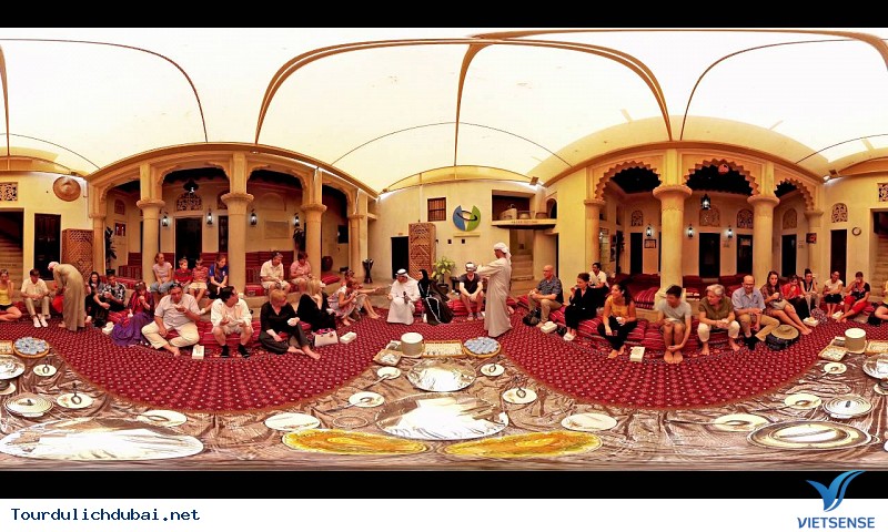 Khám phá toàn cảnh Dubai tại trung tâm Sheikh Mohammed Center of Cultural Understanding (SMCCU)