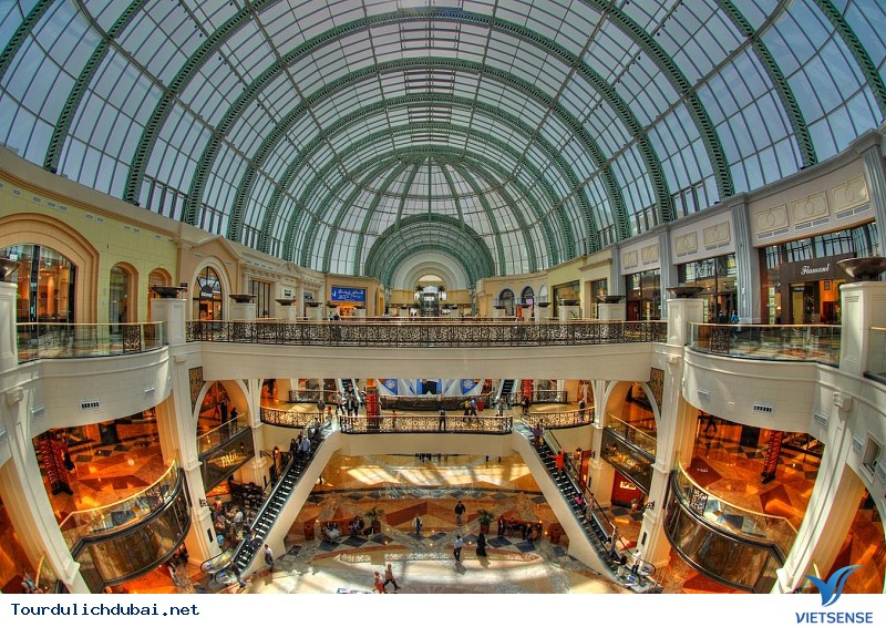 Đến với thiên đường shopping chỉ để “ngắm”