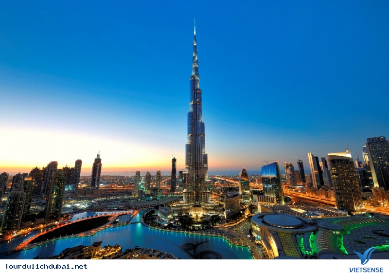 Mặc gì ở Dubai?