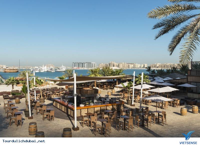 Cách Nhận Biết Người Dân Dubai Khi Đến Với Thành Phố Giàu Có Này - Ảnh 4 Cách Nhận Biết Người Dân Dubai Khi Đến Với Thành Phố Giàu Có Này - Ảnh 4