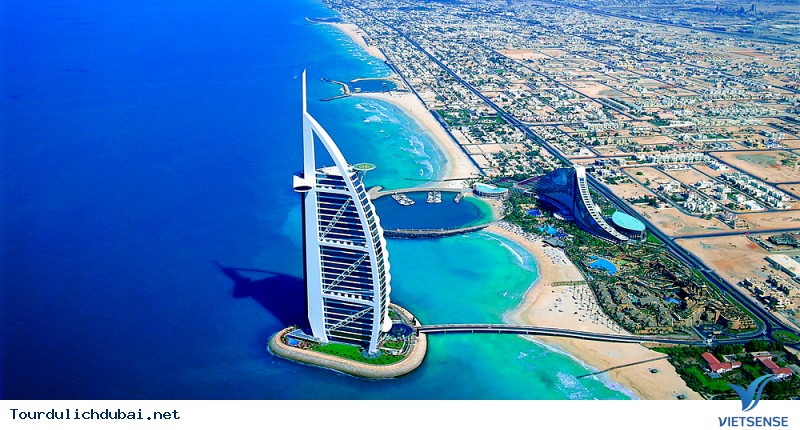 Chiêm Ngưỡng Độ Xa Xỉ Của Khách Sạn 7 sao Burj Al Arab Đẳng Cấp - Ảnh 3 Chiêm Ngưỡng Độ Xa Xỉ Của Khách Sạn 7 sao Burj Al Arab Đẳng Cấp - Ảnh 3