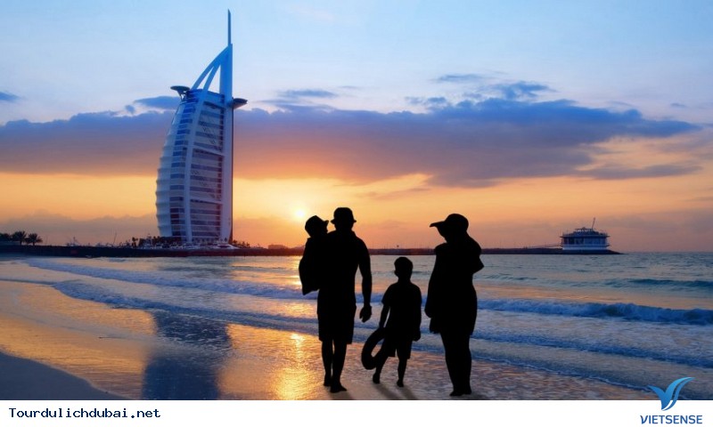 Bạn chỉ có thể tắm biển vào mùa đông Bạn chỉ có thể tắm biển vào mùa đông