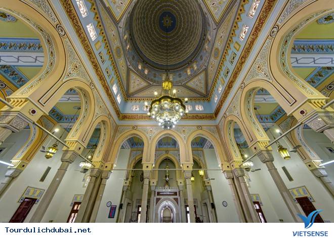 Thăm thánh đường Jumeirah