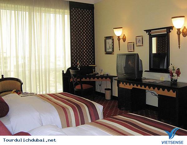 Millennium Dubai Airport Hotel - Ảnh 1 Millennium Dubai Airport Hotel - Ảnh 1