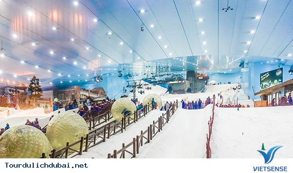 Khu trượt tuyết Dubai - Ảnh 1 Khu trượt tuyết Dubai - Ảnh 1