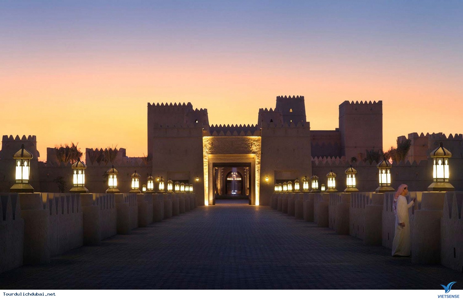 Chuyện thật như đùa: nghỉ mát trên sa mạc - Ảnh 5