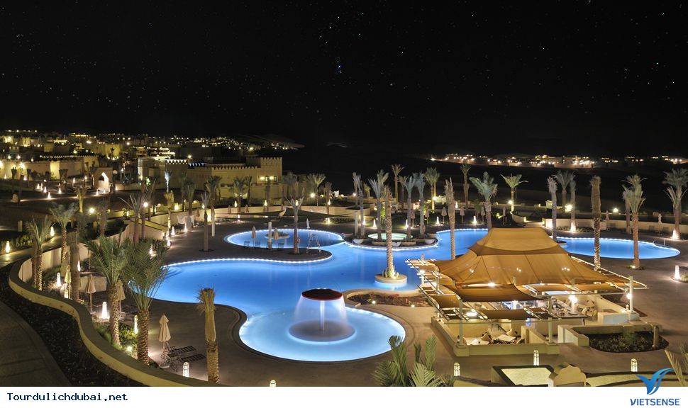 Chuyện thật như đùa: nghỉ mát trên sa mạc - Ảnh 7