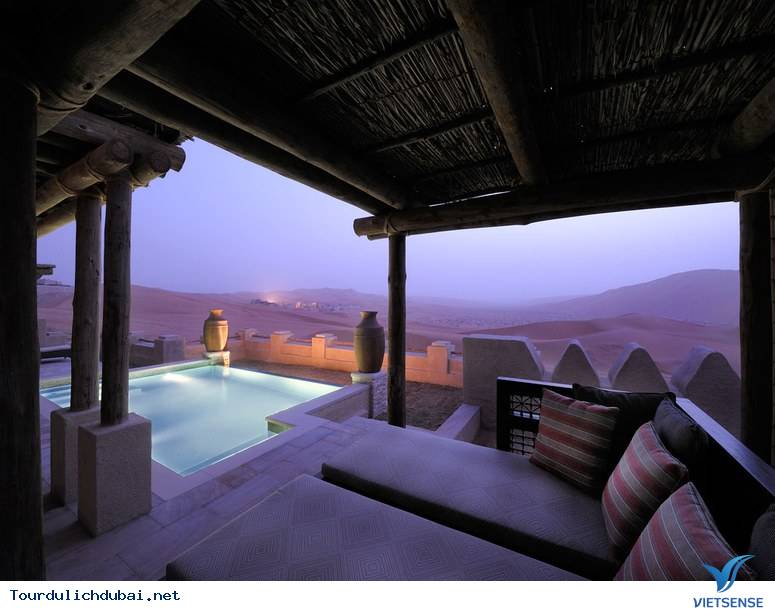 Chuyện thật như đùa: nghỉ mát trên sa mạc - Ảnh 11