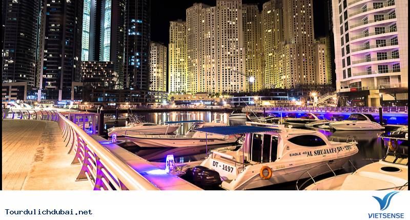 Đến với khu phố đi bộ Marina Walking Ở Dubai - Ảnh 3 Đến với khu phố đi bộ Marina Walking Ở Dubai - Ảnh 3