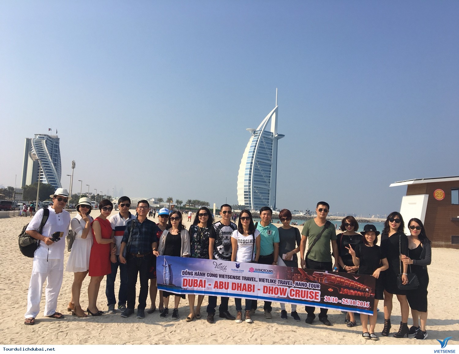 Đoàn Dubai 20/10/2016 - Ảnh 1 Đoàn Dubai 20/10/2016 - Ảnh 1