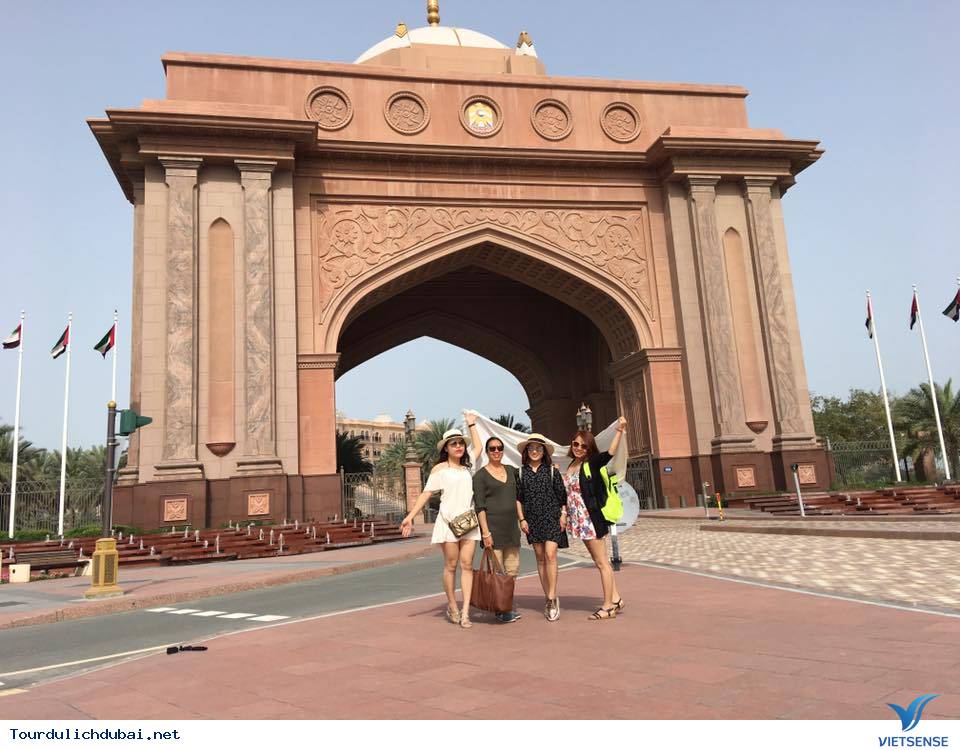 Hình ảnh đoàn 21/3-26/3 - Ảnh 6 Hình ảnh đoàn 21/3-26/3 - Ảnh 6