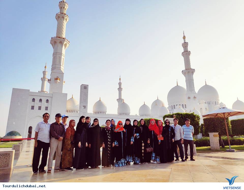 Hình ảnh đoàn Dubai 23/10-28/10 - Ảnh 10