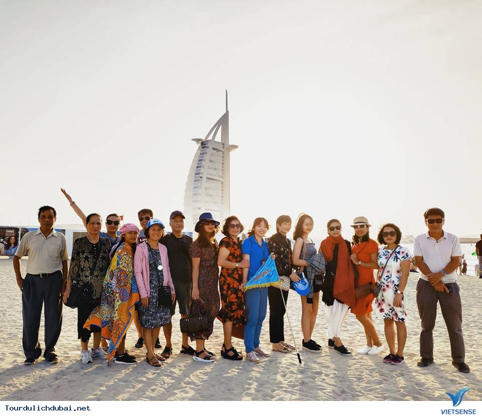 Hình ảnh đoàn Dubai 23/10-28/10 - Ảnh 3