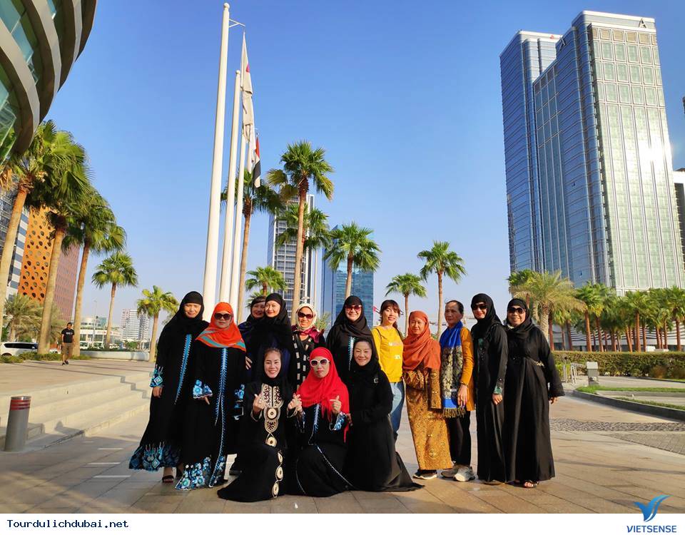 Hình ảnh đoàn Dubai 23/10-28/10 - Ảnh 11