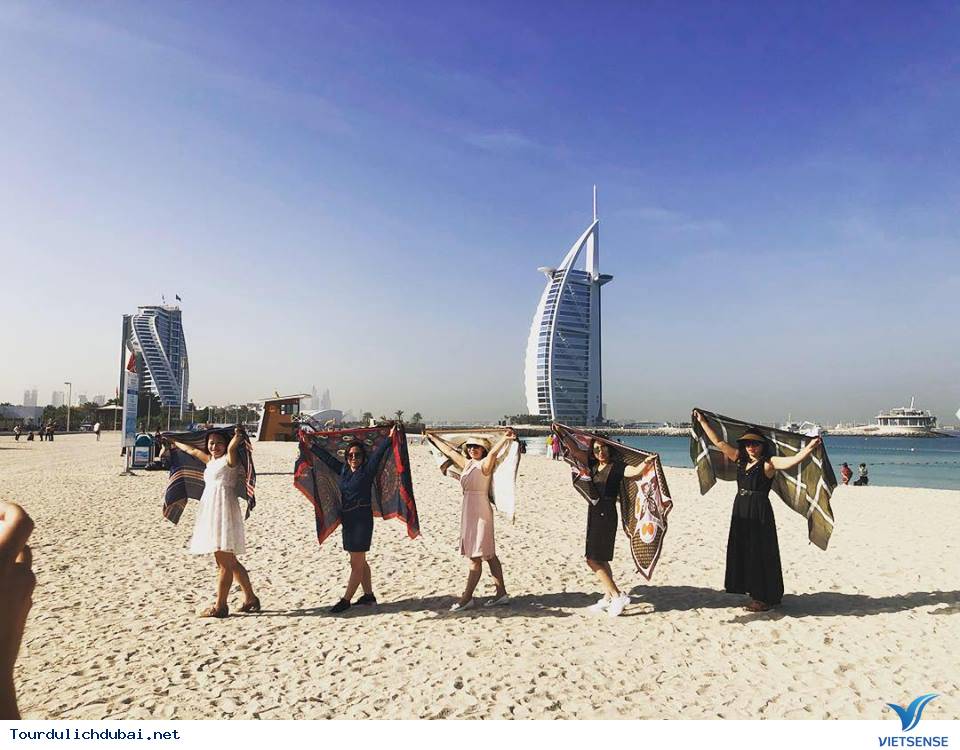 Hình ảnh đoàn Dubai 31/10 - 5/11 - Ảnh 4 Hình ảnh đoàn Dubai 31/10 - 5/11 - Ảnh 4