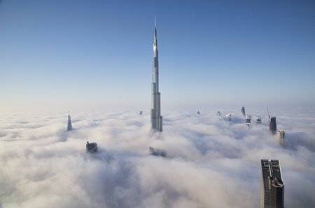 Khám Phá Tòa Nhà Cao Nhất Thế Giới Burj Khalifa - Ảnh 1 Khám Phá Tòa Nhà Cao Nhất Thế Giới Burj Khalifa - Ảnh 1