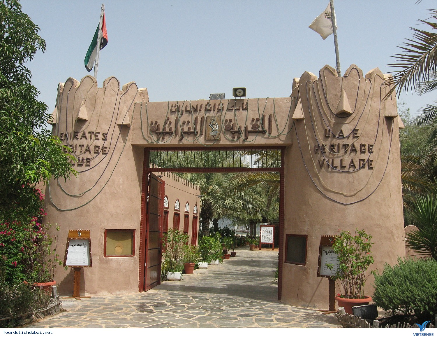 Làng cổ Heritage Village – Nơi tái hiện khung cảnh xưa cũ của Dubai Làng cổ Heritage Village – Nơi tái hiện khung cảnh xưa cũ của Dubai