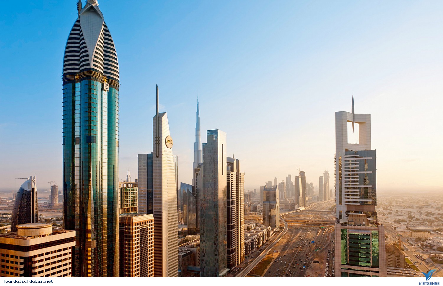 Nên đến Dubai vào thời điểm nào? Thời tiết tại Dubai? - Ảnh 1 Nên đến Dubai vào thời điểm nào? Thời tiết tại Dubai? - Ảnh 1