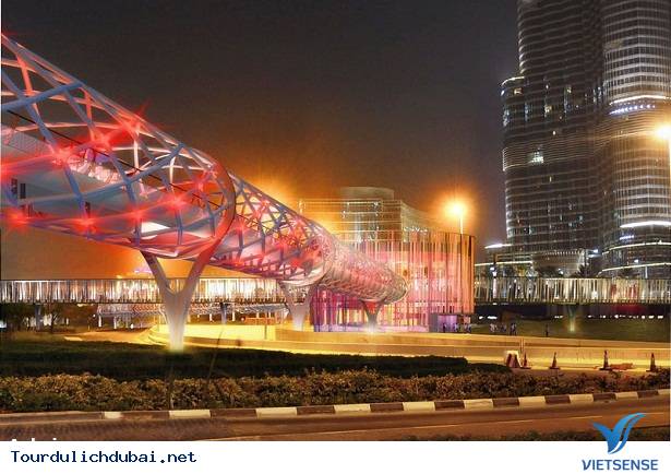 Ống đi bộ Dubai Metro Link - Ảnh 1 Ống đi bộ Dubai Metro Link - Ảnh 1